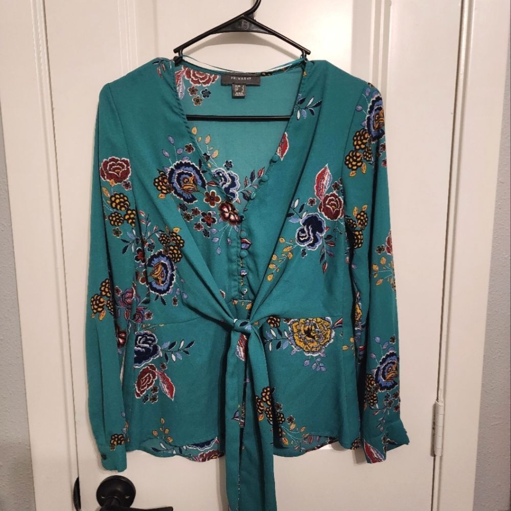 Primark Blouse size 4
